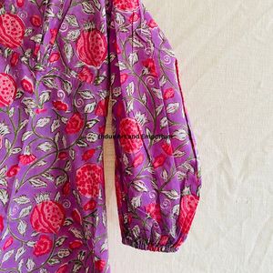 Hermoso Vestido Estampado Floral en Bloques de Algodón, Vestido para Uso Casual, Vestido Estampado a Mano - Product Image 5