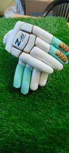 High Quality Customizable <b>Cricket</b> Gloves with Size and Color Options Featuring Personalized Logo - Product Image 6