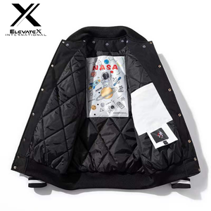 แจ็คเก็ตเบสบอลแบบวาร์ซิตี้สำหรับผู้ชาย OEM แบบสั่งทำพิเศษ ระบายอากาศได้ดี สไตล์เพรปปี้ ปักตัวอักษรและแพทช์ ผ้าแคนวาส แขนยาว - Product Image 6