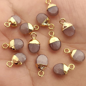 Colgante de dijes facetados ovalados de piedra lunar de Chocolate, dijes de piedras preciosas galvanizadas de oro para la fabricación de joyas - Product Image 2