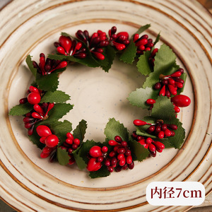 Petit porte-bougie en forme <span class=keywords><strong>de</strong></span> couronne avec un design cadeau <span class=keywords><strong>de</strong></span> Noël pour le dîner aux chandelles <span class=keywords><strong>de</strong></span> Noël, accessoire <span class=keywords><strong>de</strong></span> décoration <span class=keywords><strong>de</strong></span> vacances - Product Image 1