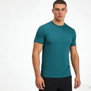 Camiseta Deportiva de Manga Corta para Hombre, Cuello Redondo, Ajuste Atlético, Poliéster Duradero, Secado Rápido, Transpirable, con Logotipo Personalizado OEM Disponible al por Mayor - Product Image 4
