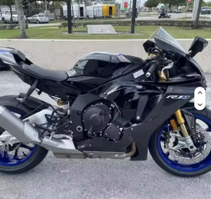 Nueva Motocicleta de Carreras YZF-R1M Lista para Enviar - Product Image 3