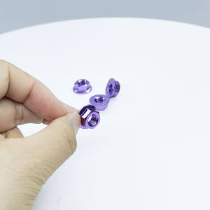 น็อตหกเหลี่ยมพร้อมหน้าแปลน DIN6923 ล็อคน็อตหน้าแปลนหยัก - Product Image 6