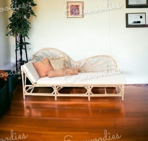 Juego de sofá de tres plazas hecho a mano respetuoso con el medio ambiente Bmboo Cane, Diván cama, sala de estar, balcón, muebles, sofá lateral de caña de ratán - Product Image 3