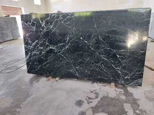 Grande dalle de marbre vert araignée polie pour la finition de surface de villa - Product Image 4