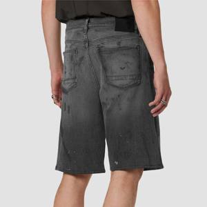 Pantalones cortos de mezclilla negros lavados holgados vintage de los años 90 para hombre-Pantalones cortos de mezclilla cómodos y de ajuste relajado ideales para uso diario - Product Image 5