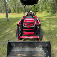 TRACTOR CARGADOR MAHINDRA 1626 DE ALTO RENDIMIENTO, 25.9 HP, 4X4, MOTOR DIÉSEL DE 3 CILINDROS, SISTEMA DE TRANSMISIÓN HIDROSTÁTICA DE 3 RANGOS EN VENTA