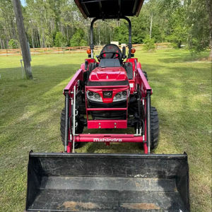 Tracteur chargeur MAHINDRA 1626 haute performance, 25,9 CV, 4x4, moteur diesel 3 cylindres, transmission hydrostatique à 3 vitesses, à vendre - Product Image 1