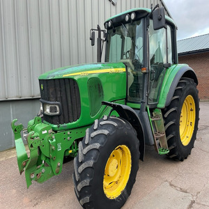 Se vende tractor agrícola John Deere 6620 Premium 4x4. |   Tractor utilitario JD 125HP 4WD AutoQuad PowerQuad de fabricación alemana para uso. - Product Image 1