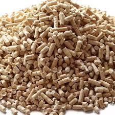 Bolsas Din Plus/EN Plus de 15kg de pellets de madera de roble estándar A1 con forma de briqueta con patrón de palo de 6mm de diámetro a la venta - Product Image 2