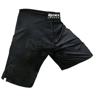 Nouveau Style Hommes MMA Shorts Couleur Unie MMA Shorts À Vendre Fabriqué Au Pakistan Durable MMA Shorts - Product Image 3