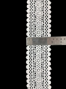 Proveedor Indio de Tela de Encaje de Poliéster Duradera, Suave, Transpirable y Ecológica con Patrón Floral Ornamentado para Costura y Manualidades - Product Image 5