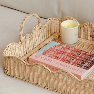 Plateau de service festonné naturel fait main le plus vendu pour la décoration de la maison, plateau décoratif avec poignée pour la fête fabriqué au Vietnam - Product Image 3