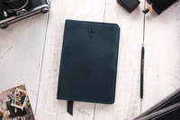 Cubierta de libro de la Santa Biblia Fabricantes de cuero suave personalizado Cubierta DE LA Biblia de estilo nostálgico de cuero alto personalizado