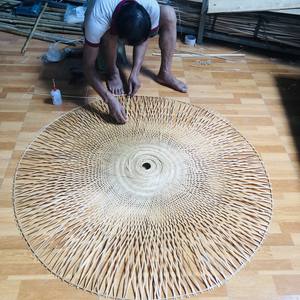 Lampe suspendue décorative moderne en bambou tissé pour l'extérieur et l'intérieur avec 3 grandes tailles - Product Image 4