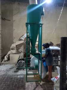 Máquina pulverizadora de alto rendimiento para especias y granos Equipo de molienda industrial eficiente - Product Image 4