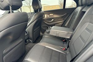 MERCEDES-AMG E53 SEDÁN 2019 USADO, VOLANTE A LA IZQUIERDA/DERECHA - Product Image 2