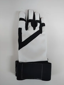 Guantes de Bateo de Béisbol de Bambú Dinámicos con Agarre Táctil en la Palma y Ajuste Transpirable para Acción en Juegos Competitivos - Product Image 3