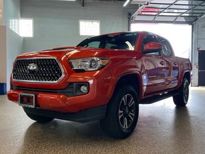 NEATLY Usado 2018 para Tacoma TRD Sport Double Cab 4WD Dirección izquierda - Product Image 6