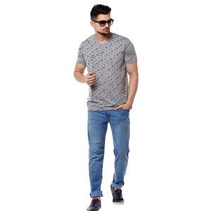 T-shirt tricoté imprimé coupe ajustée décontracté pour homme Design personnalisé Col V oversize respirant Respectueux de l'environnement Séchage rapide Nouvelle Collection - Product Image 5