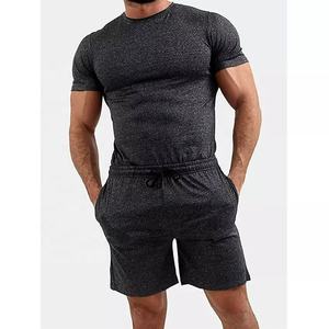 Conjunto de ropa deportiva de alta calidad para hombre, conjunto de 2 piezas de camisetas de manga corta y pantalones cortos, ropa informal elegante, conjuntos de trajes para el sudor - Product Image 1