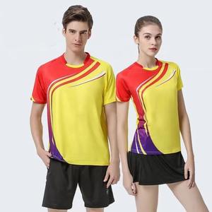 ยูนิเซ็กส์ปรับแต่งชื่อทีมมีน้ำหนักเบากันน้ำแห้งเร็วคอกลมแขนสั้นกีฬาปิงปองโพลีเอสเตอร์ - Product Image 2