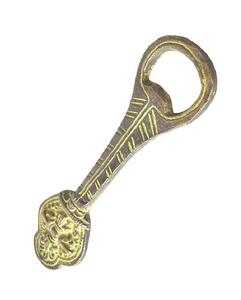 Abrebotellas de metal de latón náutico personalizado Diseño de rueda de barco Accesorio de inspiración marina de calidad premium - Product Image 3