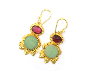 Belle pierre multi avec plaqué or à la main pierre taillée à facettes cadeau à la mode pour ses boucles d'oreilles créoles - Product Image 1