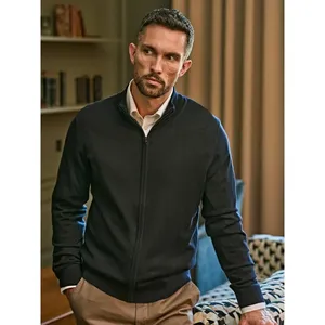 Sweat-shirts et sweats à capuche promotionnels en laine mérinos tricotée sur mesure avec fermeture éclair intégrale pour le merchandising - Product Image 3