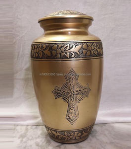 Urna Funeraria de Latón de Alta Calidad de 10 Pulgadas Extra Grande con Acabado de Peltre Grabada para Cenizas Humanas o de Mascotas Estilo Americano - Product Image 4