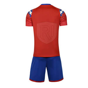 Uniforme de football pour hommes, vêtements de sport fabriqués au Pakistan, vêtements de football de haute qualité, vente directe en usine - Product Image 2