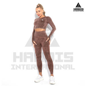 Venta al por mayor superventas nuevo diseño de moda mujeres Yoga Set | superventas ligero 2PCs mujeres Yoga Set - Product Image 5