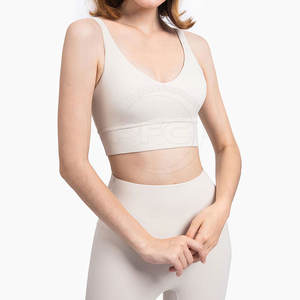 Direct Factory <b>Sale</b> High Quality Women's Gym Yoga Set Breathable Seamless Activewear with Solid Pattern - Product Image 6