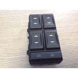 Panneau de boutons avant gauche FORD Mondeo Berline 4ème Série 03163451 1S7T14A132BD (03>05) - Product Image 1