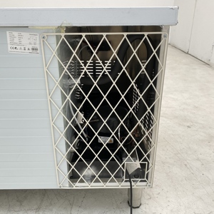 At a Loss Commercial Workbench Refrigerador Refrigeración directa Barra de ensalada de acero inoxidable Congelador <span class=keywords><strong>Berserk</strong></span> Cajón Congelador para panadería - Product Image 3
