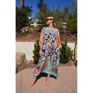 Robe maxi kaftan pour femmes, imprimé multicolore, manches longues, coupe ample, tenue de plage, tenue de villégiature de luxe, kaftan - Product Image 2