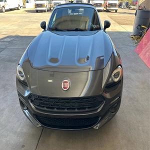 MEILLEUR PRIX POUR FIAT 124 Spider Lusso 2017 - Product Image 1