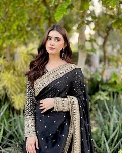 Sari élégant en soie Rangoli, coupe ajustée, style indien pakistanais, prêt à porter, pour mariage et fête, broderie florale d'hiver - Product Image 2