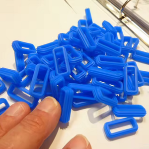 Débris de caoutchouc de silicone à vendre Commandes en gros disponibles Haute pureté pour la fabrication industrielle, le recyclage et le traitement des métaux - Product Image 1