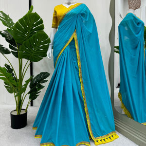 À la mode Mul coton Saree fantaisie dentelle détaillant et lourd Latkan plaine soie Blouse vêtements traditionnels modernes - Product Image 1