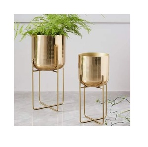 Jardinières en fer faites à la main pour décor de jardin de bureau à domicile Pots de fleurs et jardinières pour balcon - Product Image 4