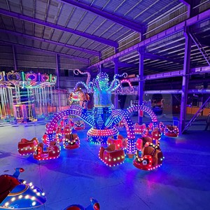 Manège Octopus robuste en acier et PRV de 5 tonnes, portée 15m, couleur personnalisée, <span class=keywords><strong>fournisseur</strong></span> d'équipements d'attractions pour parcs de loisirs - Product Image 1