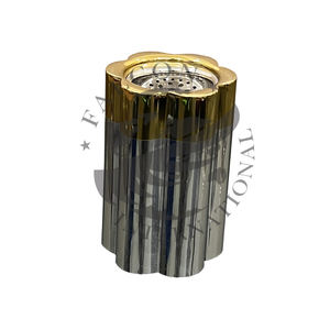 Conteneur de bougie plaqué argent de luxe fait à la main, design élégant, parfait pour la décoration intérieure, les mariages et les occasions spéciales - Product Image 1