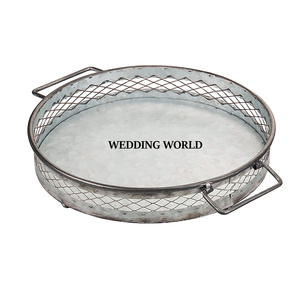 Plateau de service galvanisé Forme ronde Ustensiles de cuisine faits à la main Designer Vaisselle de luxe Plateau de service en métal pour la vente en gros - Product Image 1