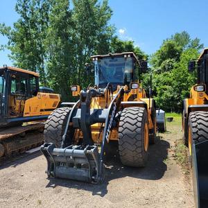 Chargeuse sur pneus 166kW HL960A Chargeuses frontales avec godet 3.3CBM à vendre pas cher - Product Image 4