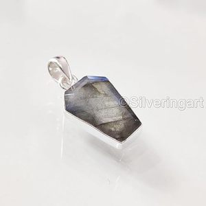 Colgante de Plata de Ley 925 con Labradorita Azul Fuego Natural, Gema Auténtica, Piedra de Nacimiento, Joyería Hecha a Mano para Navidad - Product Image 6