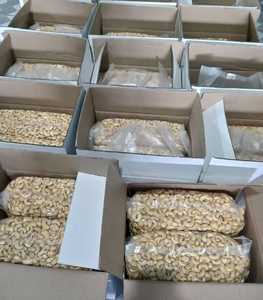 เม็ดมะม่วงหิมพานต์ขาวแห้งและมีคุณค่าทางโภชนาการ - Product Image 1