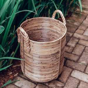 Nordic 2024 necesidades diarias cesta tejida de ratán mesa de centro escritorio sala de estar accesorios diversos - Product Image 5