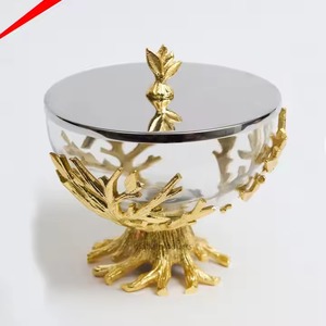 ชามเสิร์ฟทรงกลมทำจากโลหะและแก้วพร้อมขาตั้งโลหะสีทองปรับแต่งได้สไตล์หรูหราสำหรับตกแต่งงานแต่งงาน - Product Image 2